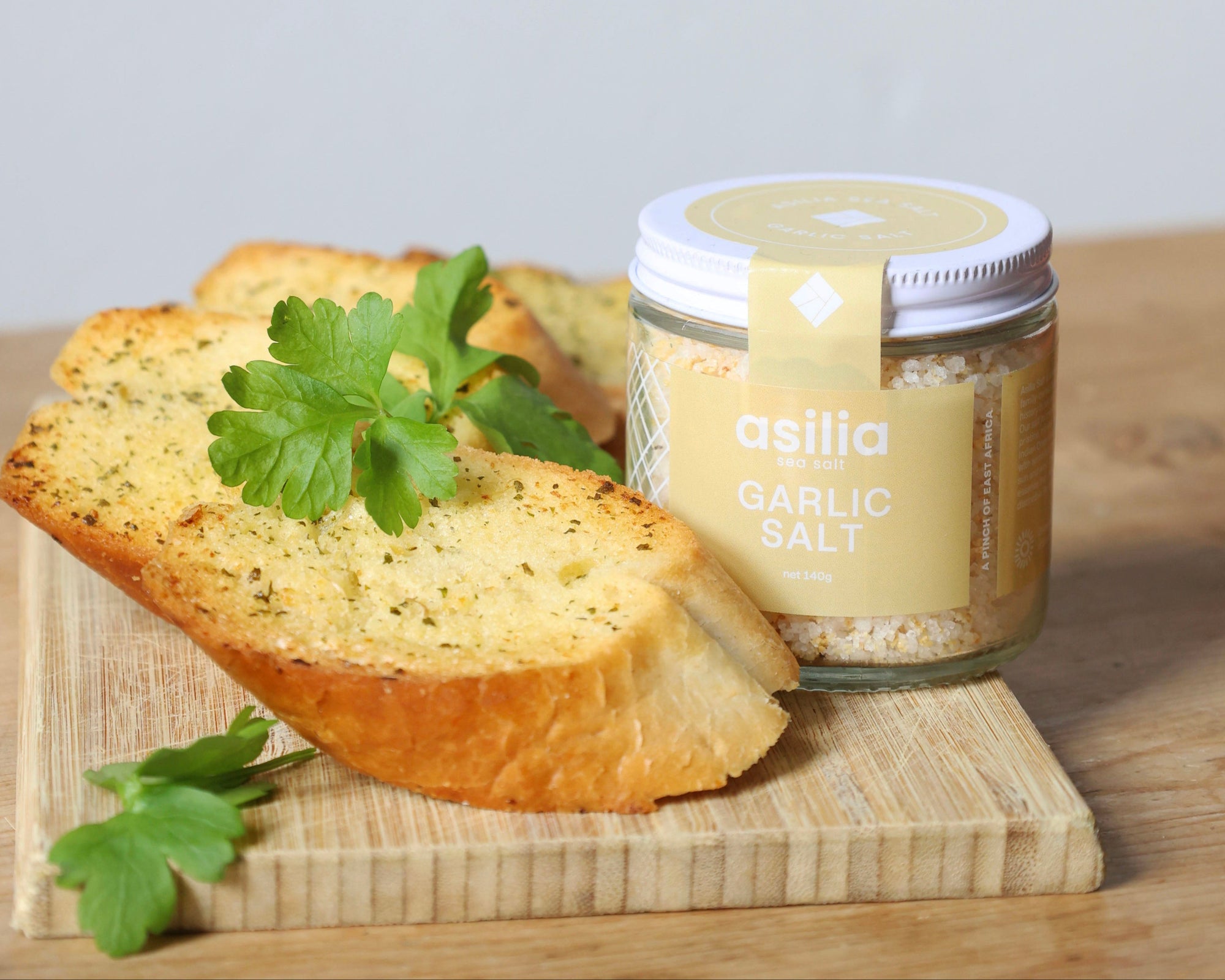 Garlic Salt Lifestyle Image 2
